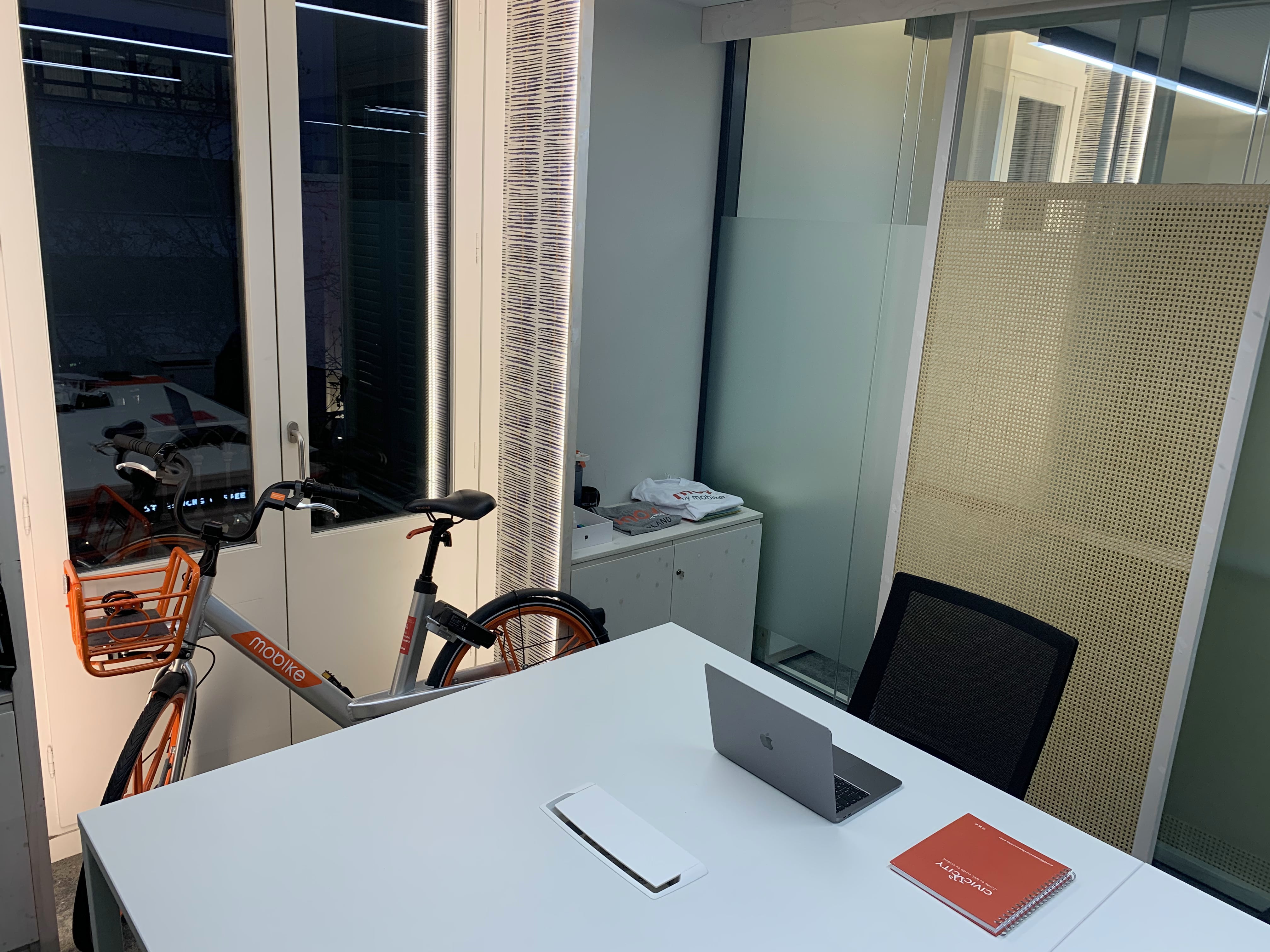 RideMovi movilidad sostenible Utopicus oficina flexible